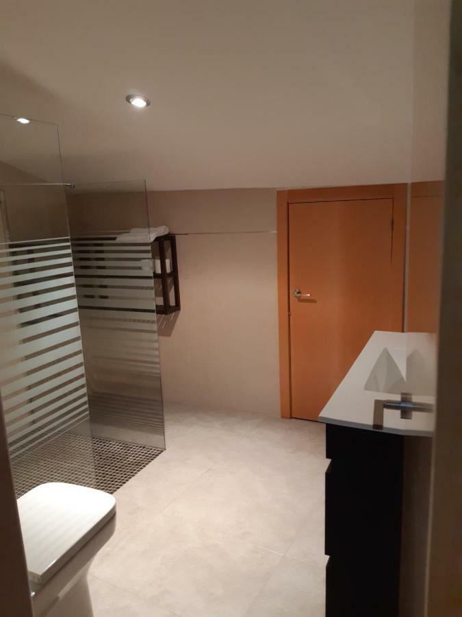 Cal Ribero Aparthotel Vilanova De La Sal Exteriör bild